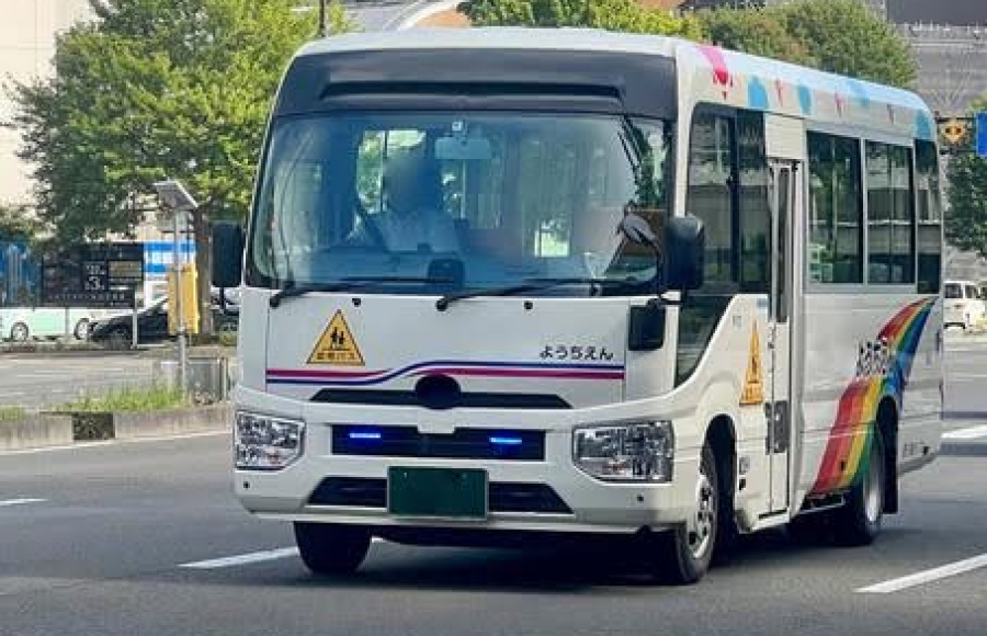 時間をうまく使うために！幼稚園の送迎バスのメリットと気になるデメリットを徹底解説